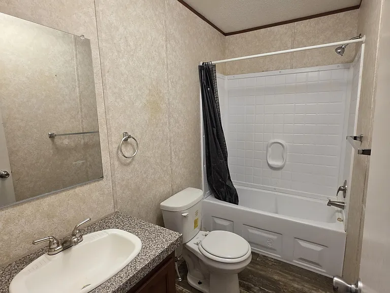 5921 Nadine Rd #C — Photo 7
