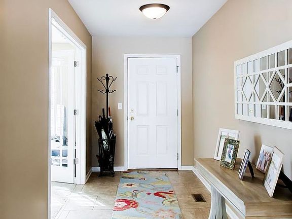4th image of 1715 W River St #1715