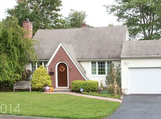 450 Baxter Ave, Wyckoff, NJ 07481