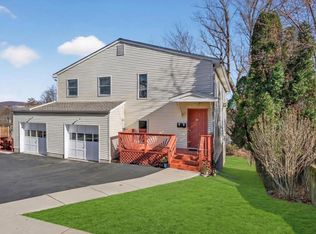 55 High St, Monroe, NY 10950