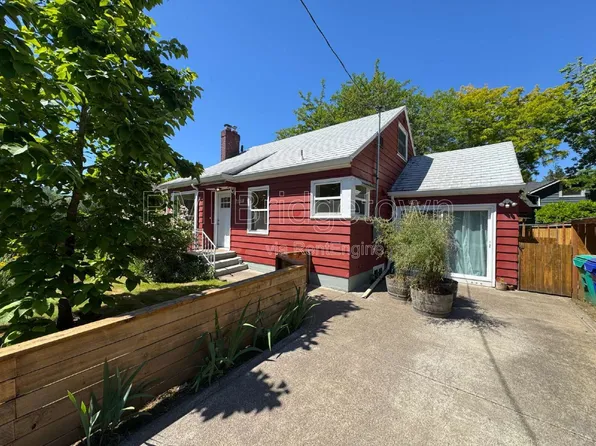 2315 SE 38th Ave, Portland, OR 97214