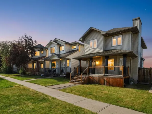 244 NW Rainbow Creek Dr, Wood Buffalo, AB T9K 0E9