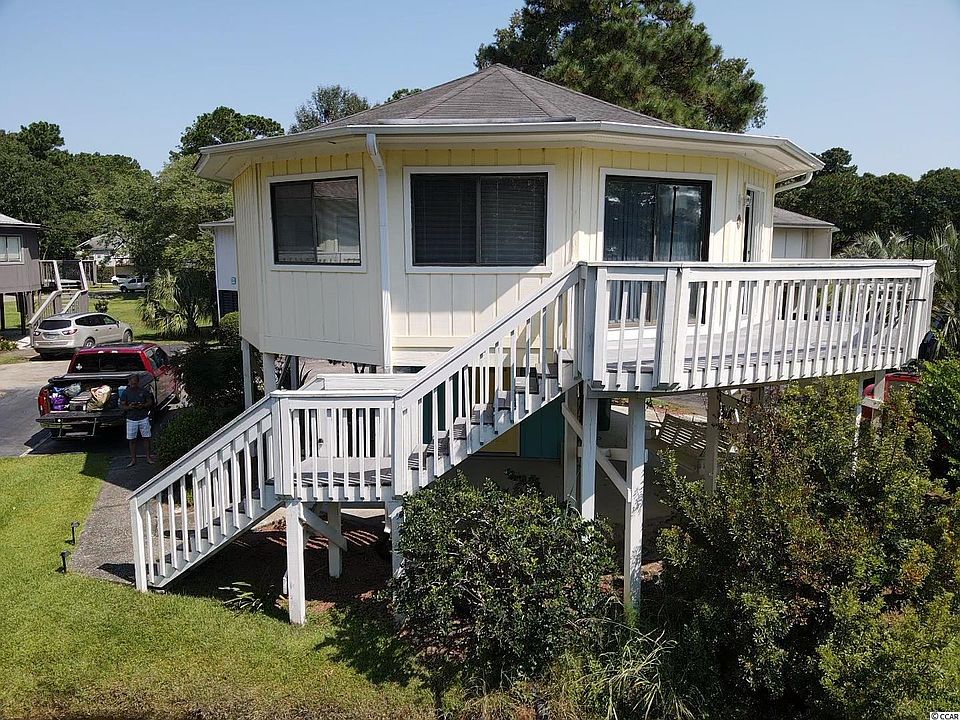 1st image of 621 Tall Oaks Ln