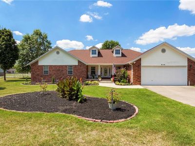 826 S Primrose Rd, Lowell, AR, 72745