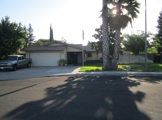 3541 Sunnyside Ave, Clovis, CA 93611