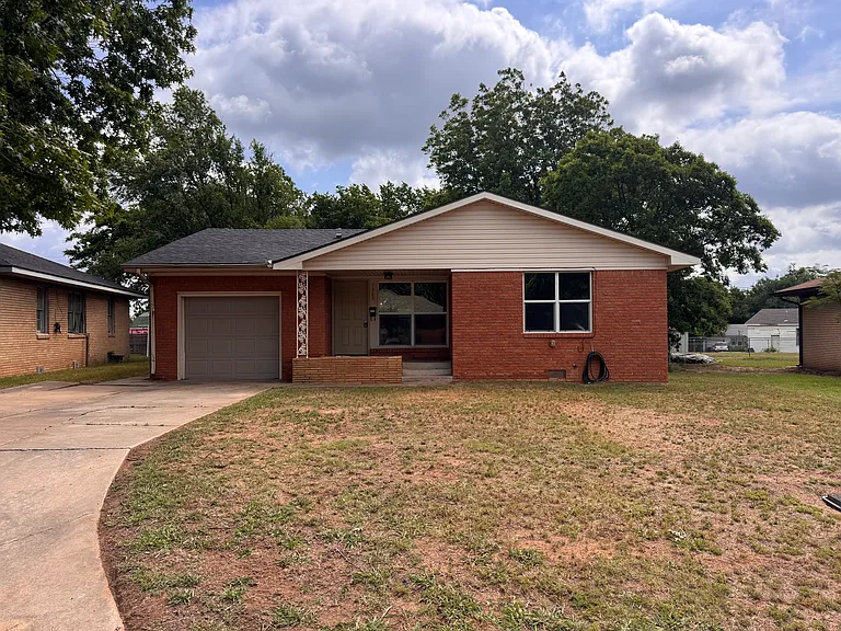1303 Rickey Rd — Photo 1