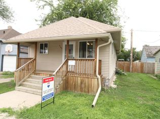 707 S 3rd St, Aberdeen, SD 57401
