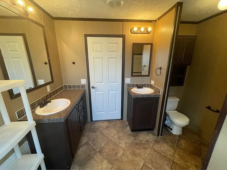 7730 Roberson St — Photo 13