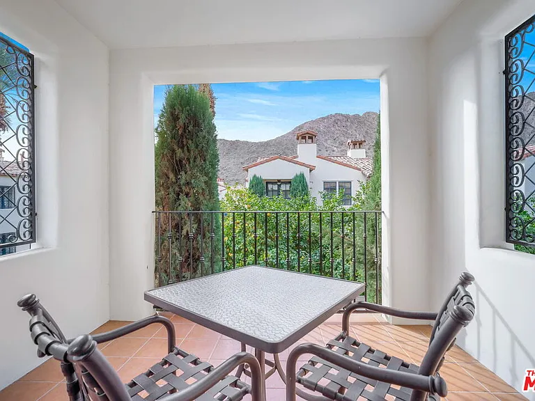 48573 Classic Dr — Photo 11