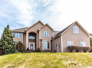 6009 Westcliffe Rd, Jamesville, NY 13078