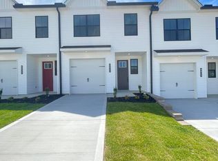 8825 Chapman Trace Way, Knoxville, TN 37920