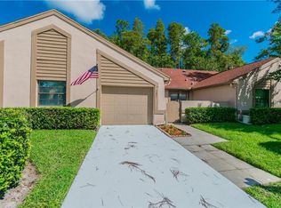 4007 Mermoor Dr, Palm Harbor, FL 34685