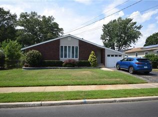 40 Boulevard E, Keyport, NJ 07735