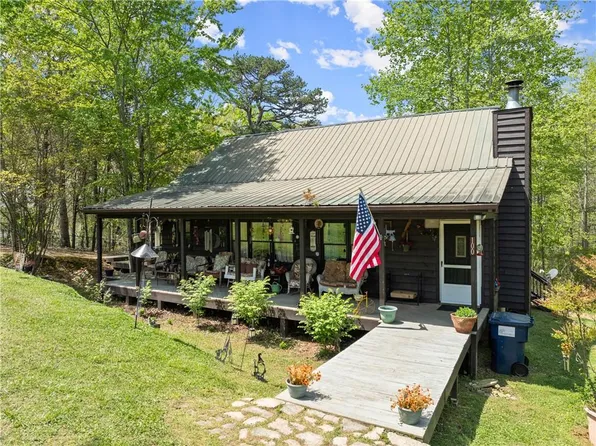 100 Peach Blossom Ln, Dawsonville, GA 30534