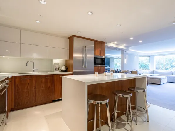 4910 Spearhead Pl #105, Whistler, BC V0N 1B0