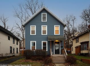 29 Dumond St, Catskill, NY 12414