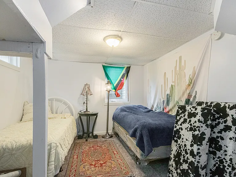 945 Lake Michigan Dr NW — Photo 15