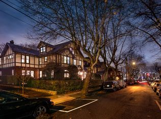 14 Clifton Ter, Weehawken, NJ 07086