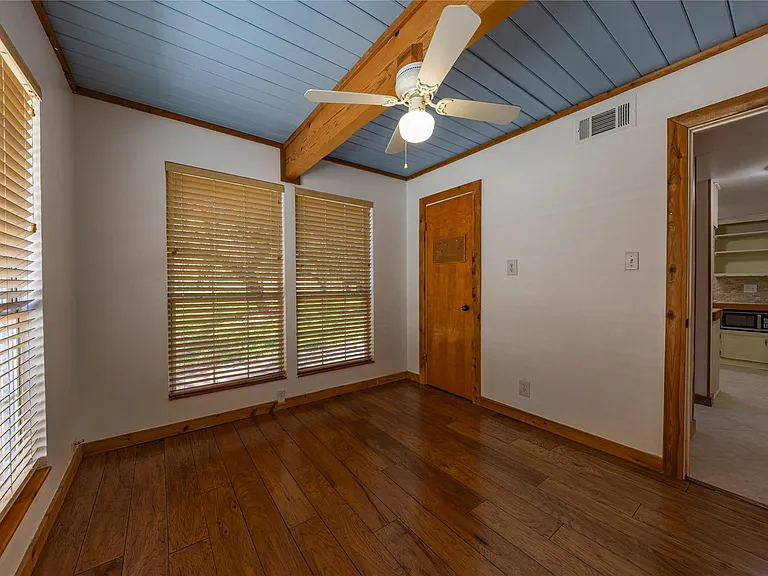22 Stonehouse Cir — Photo 13