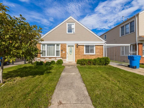 3756 W Myrick St, Chicago, IL 60652