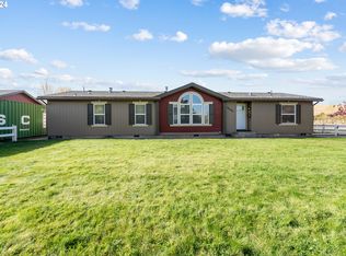 43064 SW Gateway Ave, Pendleton, OR 97801