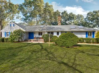 6 West Dr, Sag Harbor, NY 11963