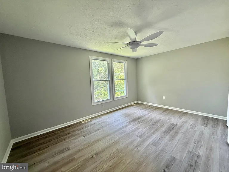 2 Cinnabar Ct — Photo 16