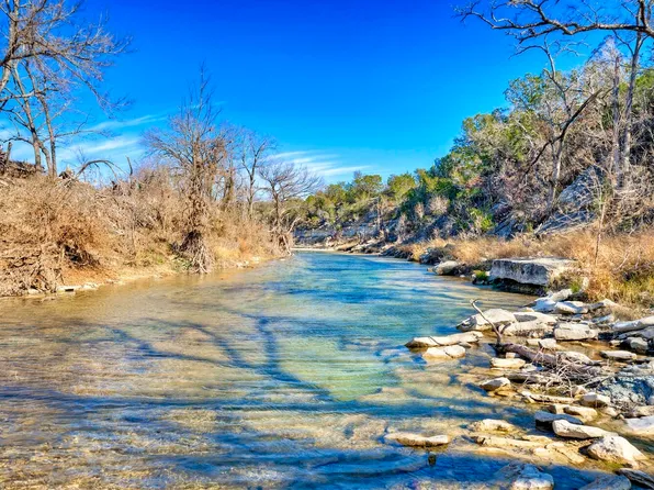 1249 Russell Rd, Gatesville, TX 76528