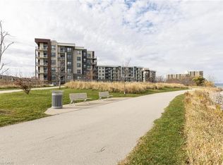 101 Shoreview Pl #112, Hamilton, ON L8E 0K2