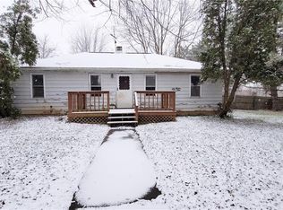 5330 Bickert Pl, Lockport, NY 14094