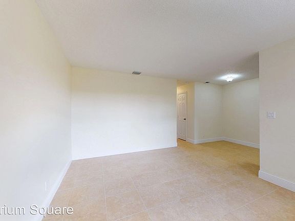 5th image of 1421 NW 103rd St APT 150