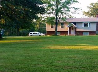 2926 Stonehouse Rd, De Soto, MO 63020