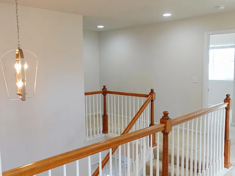 1073 White Leaf Cir — Photo 9