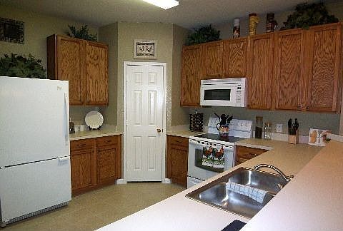 Open kitchen