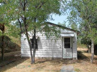 830 Fremont St, Thermopolis, WY 82443