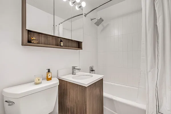 Rented by Sotheby's International Realty | media 6