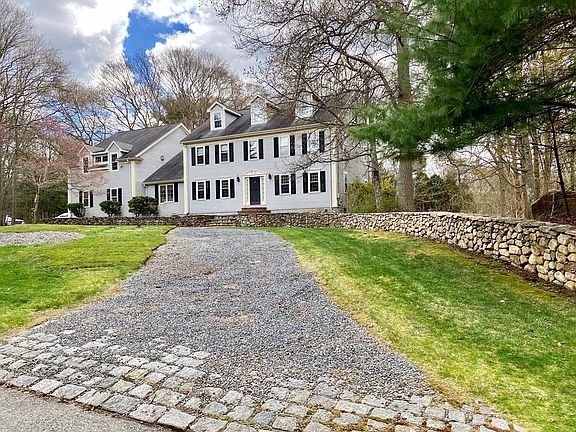 2nd image of 29 Squantum Ave
