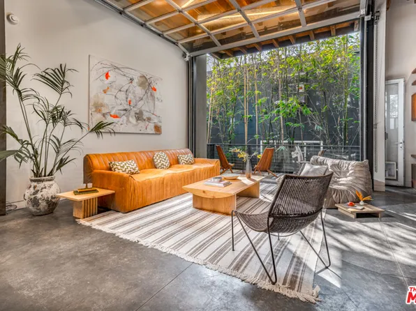 25 Brooks Ave #3, Venice, CA 90291