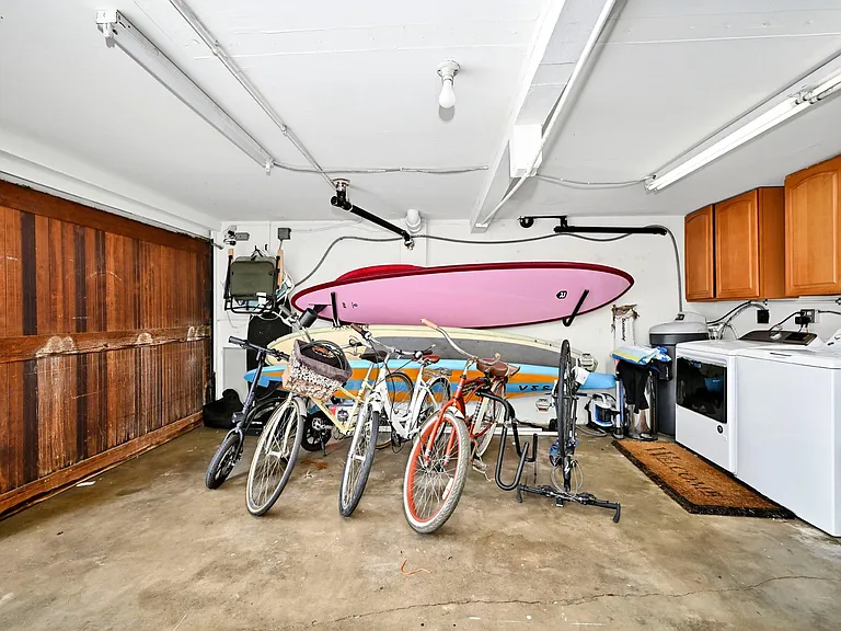 1405 W Bay Ave — Photo 34