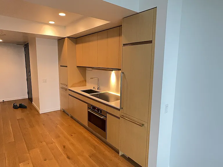 1808 Minor Ave #2106 — Photo 10