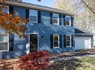 4570 Pine Ridge Dr, Stow, OH 44224