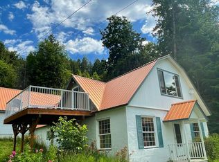 103 Ellsport St, Hope, ID 83836