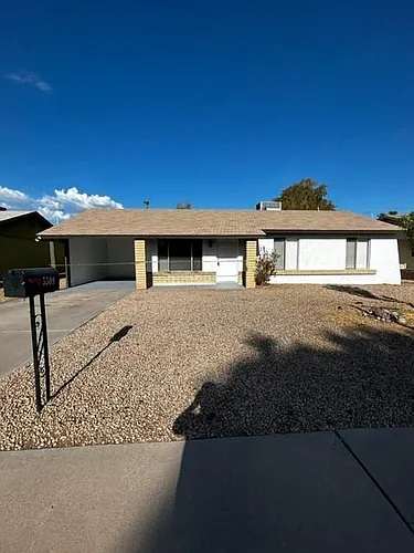 5509 S Palm Dr Photo 1
