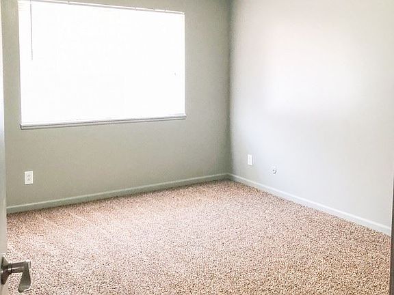 5th image of 12425 E 43rd St S APT 3