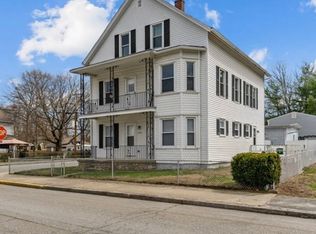 446 Coe St Floor 1, Woonsocket, RI 02895