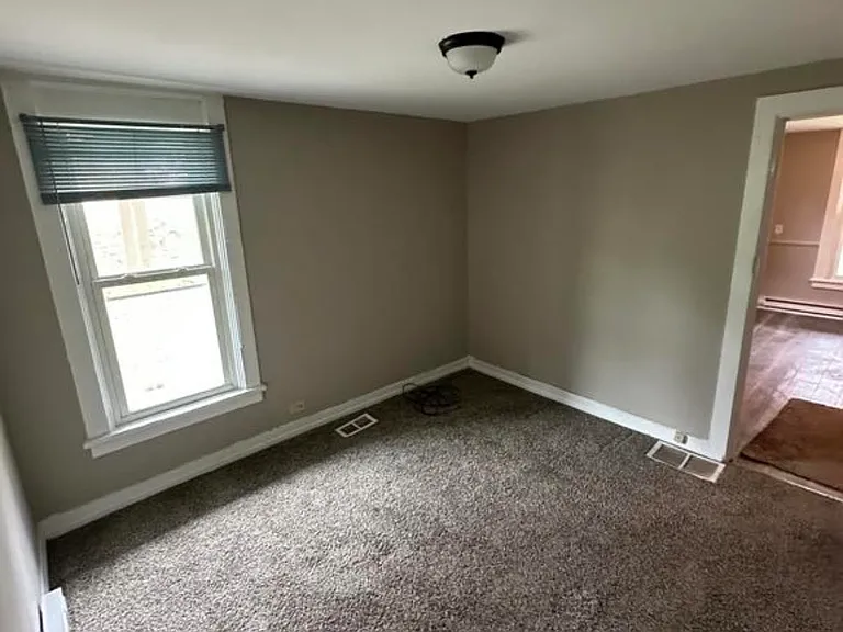 2075 Porterville Rd #2 — Photo 5