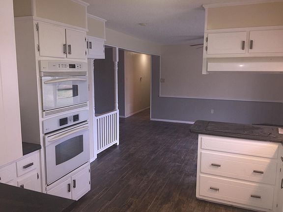 5th image of 102 Park Ln