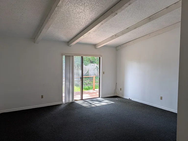 150 Longwood Lake Mary Rd #B — Photo 4