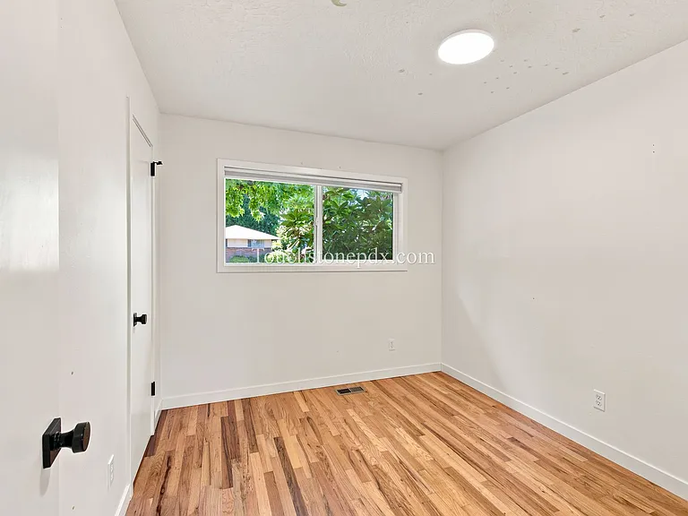 412 NE 167th Pl — Photo 21