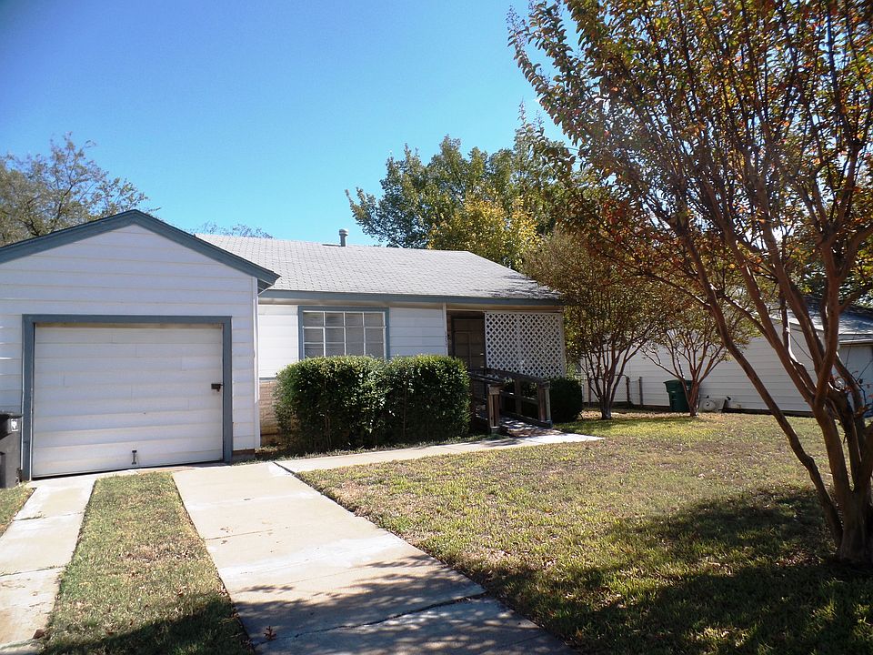 1st image of 5317 Townsend Dr